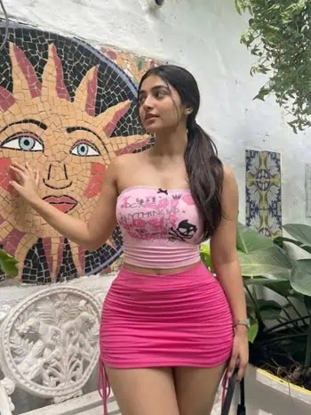 Navya Koregaon Park Escort